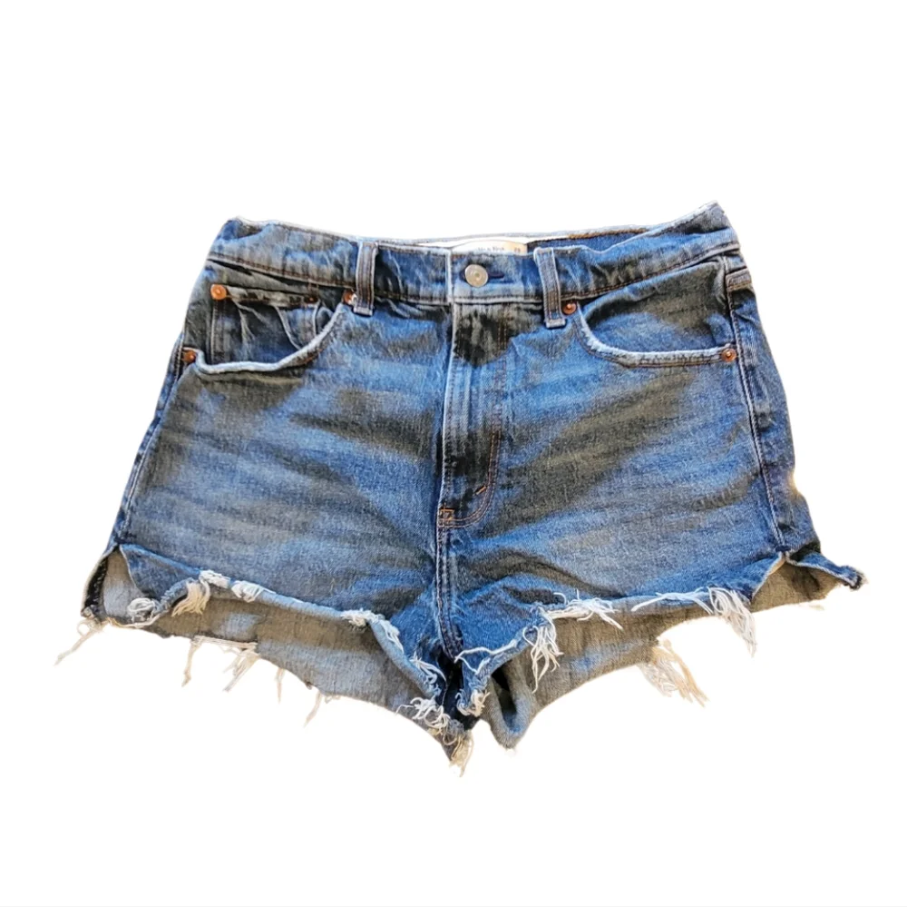 Abercrombie & Fitch The Mom Short High Rise Button Fly Jean Shorts | Size 29 - Picture 1 of 7